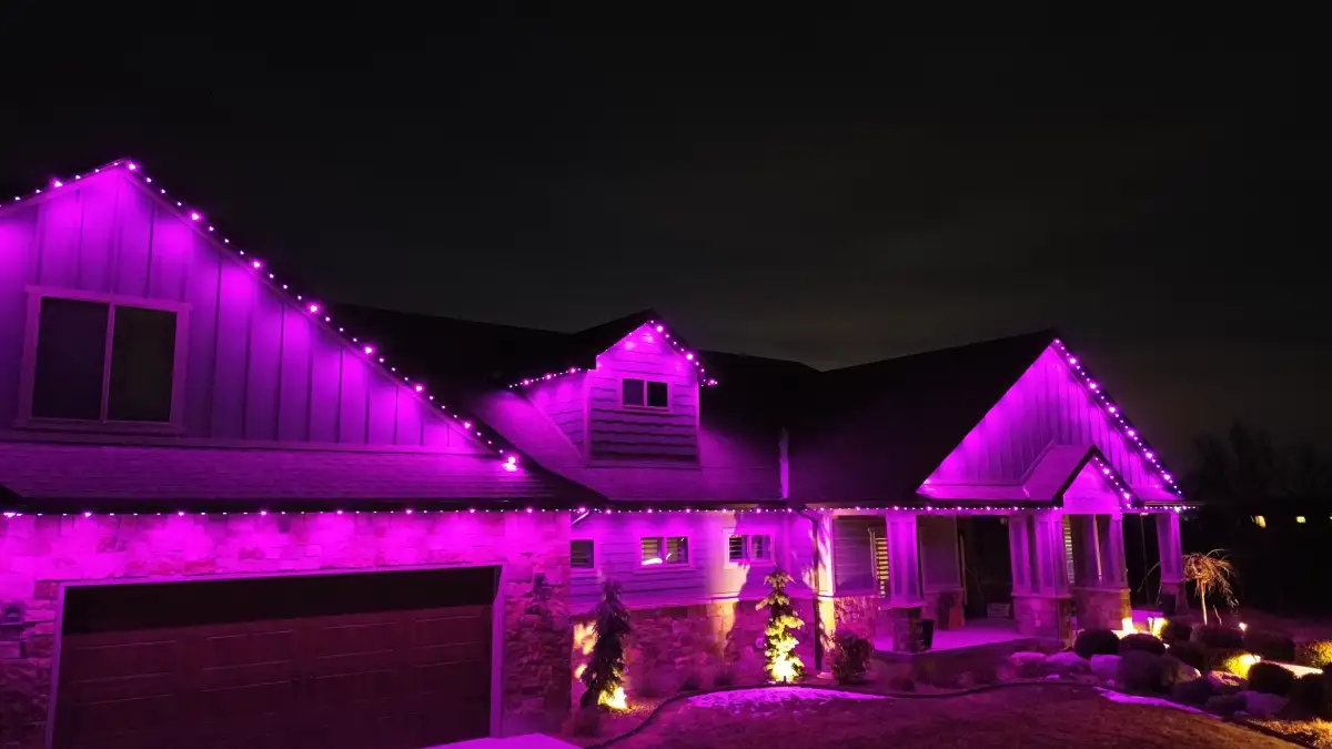 Holiday lighting by TruLight of the Midlands